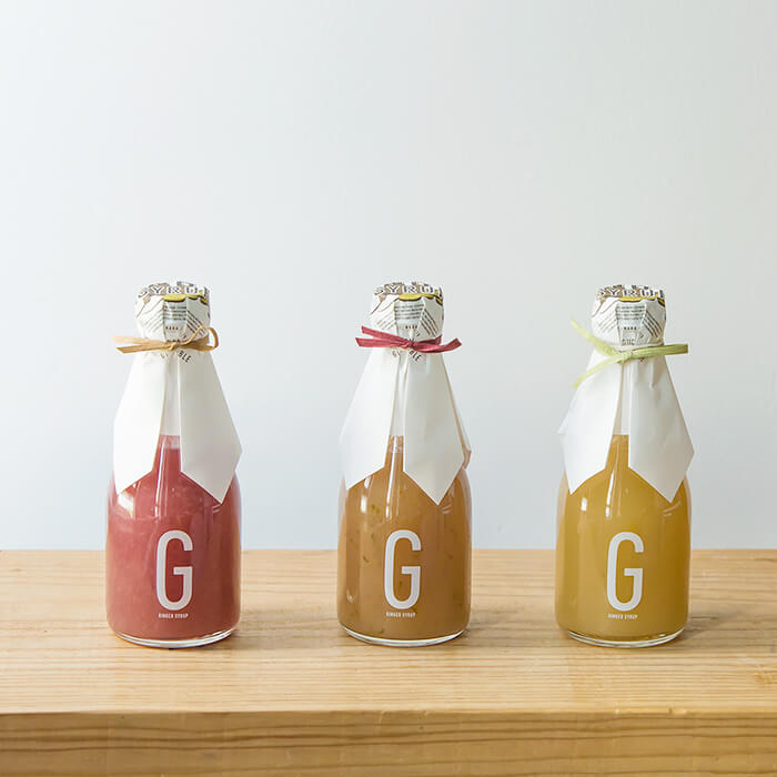 フルーツフレーバージンジャーシロップの写真